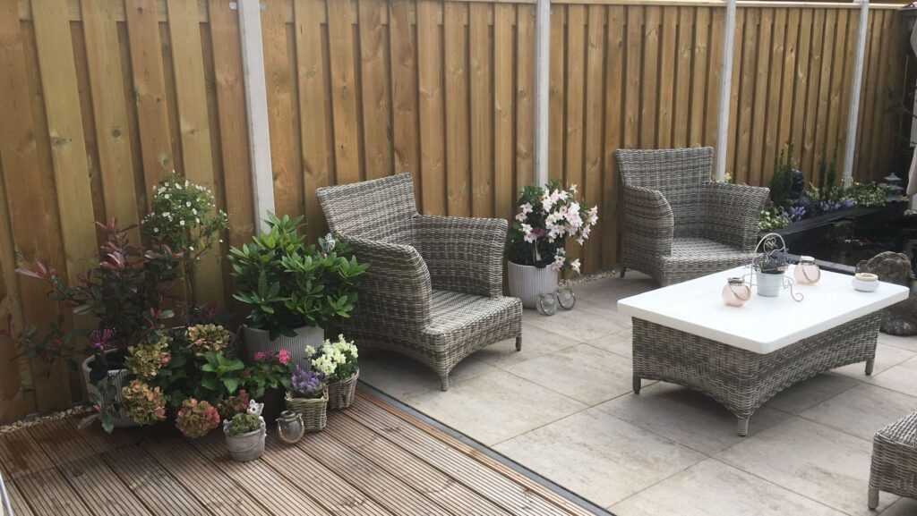 Hout beton schutting